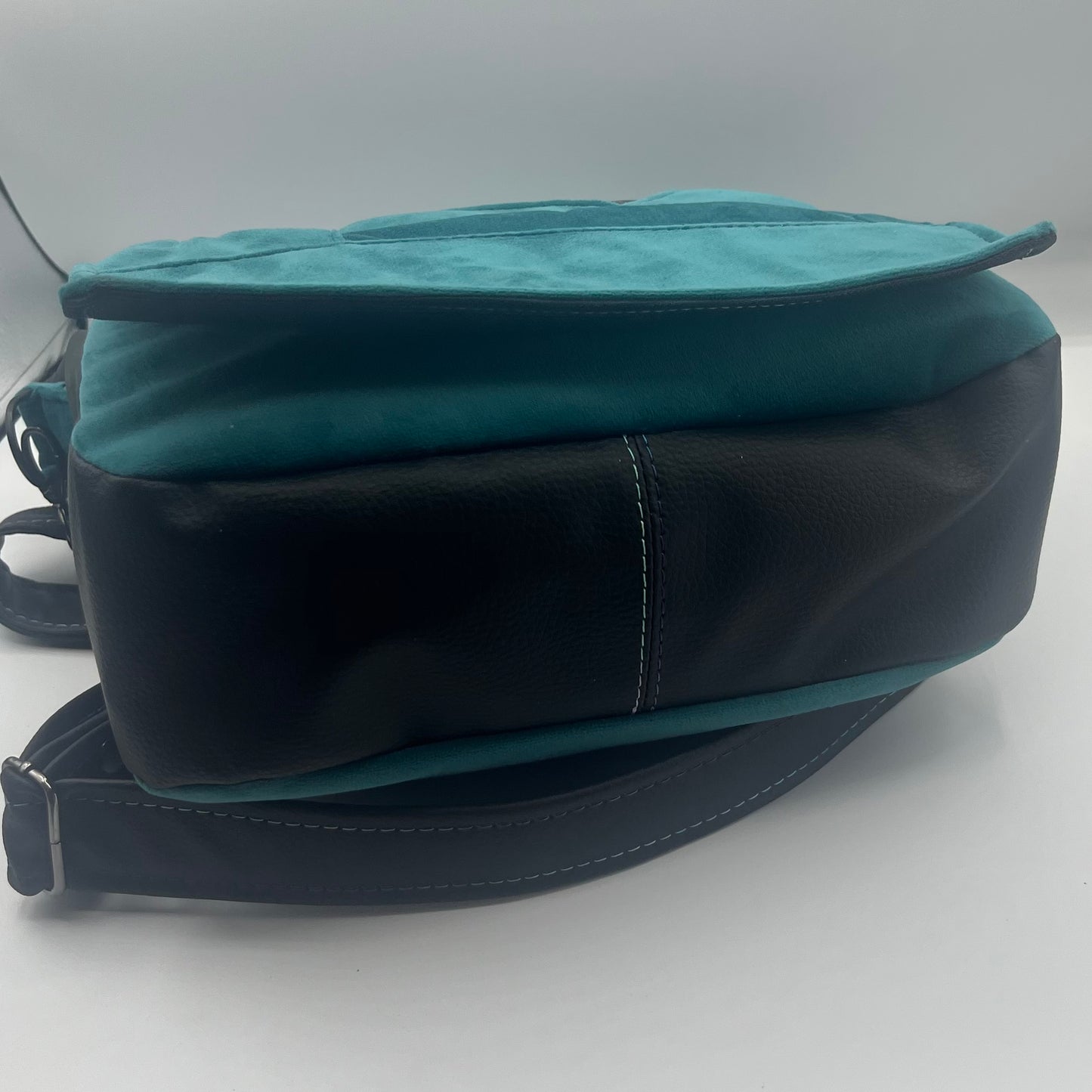 Messenger Bag